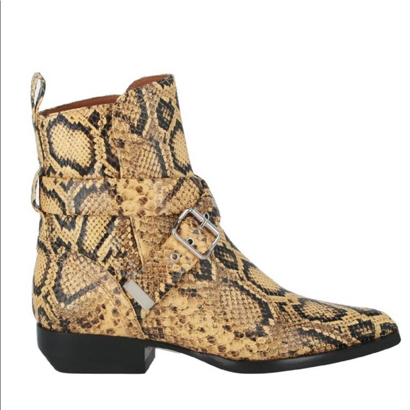 Chloé Rylee Leather Belted Boots - Picture 3 of 8